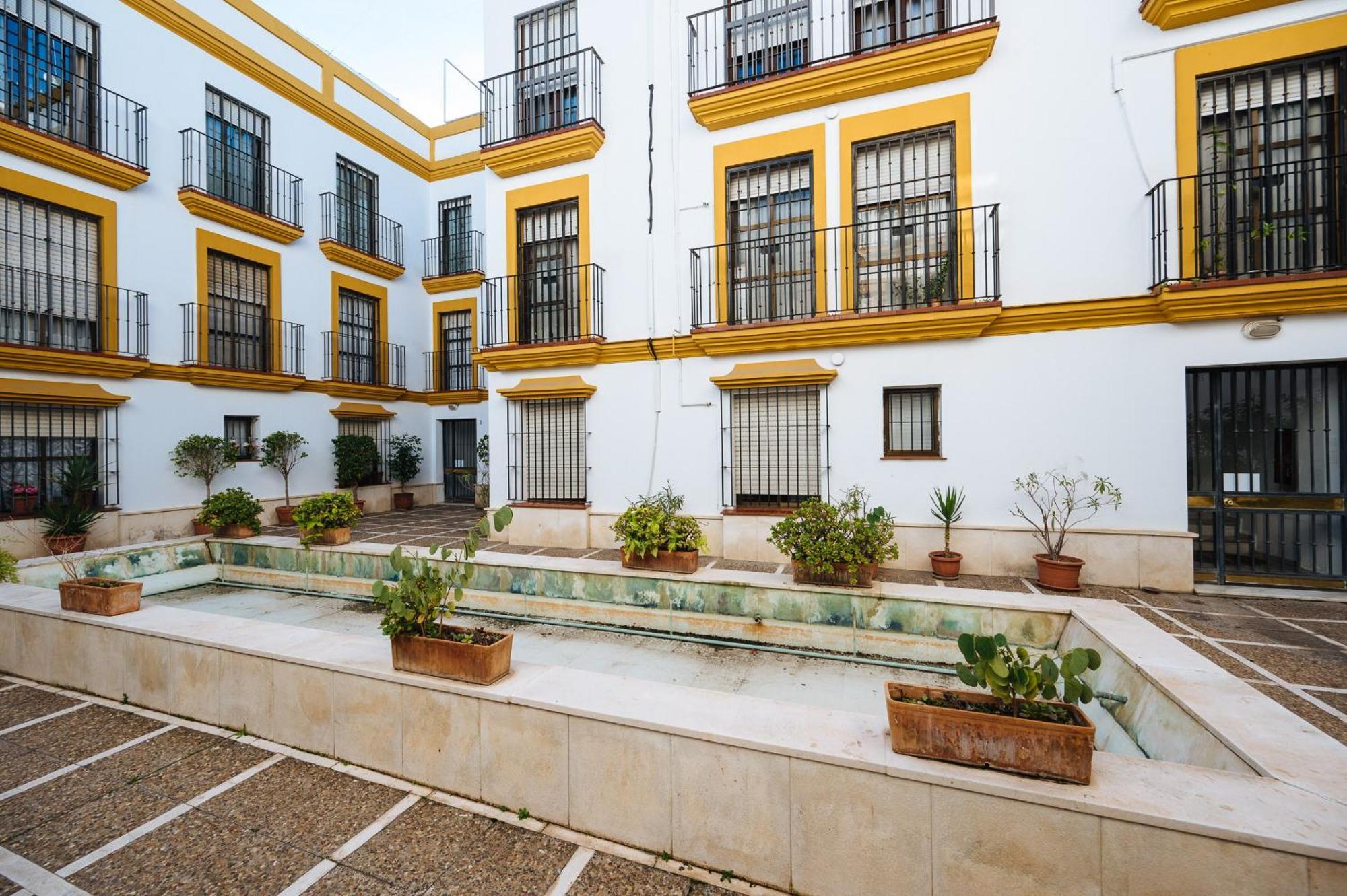 Pilsev Center Apartment Sevilla Eksteriør bilde