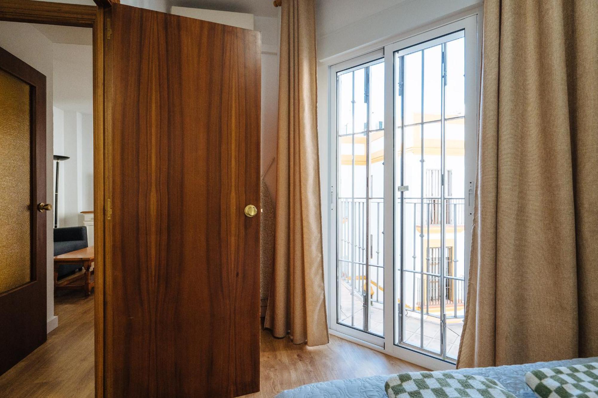 Pilsev Center Apartment Sevilla Eksteriør bilde