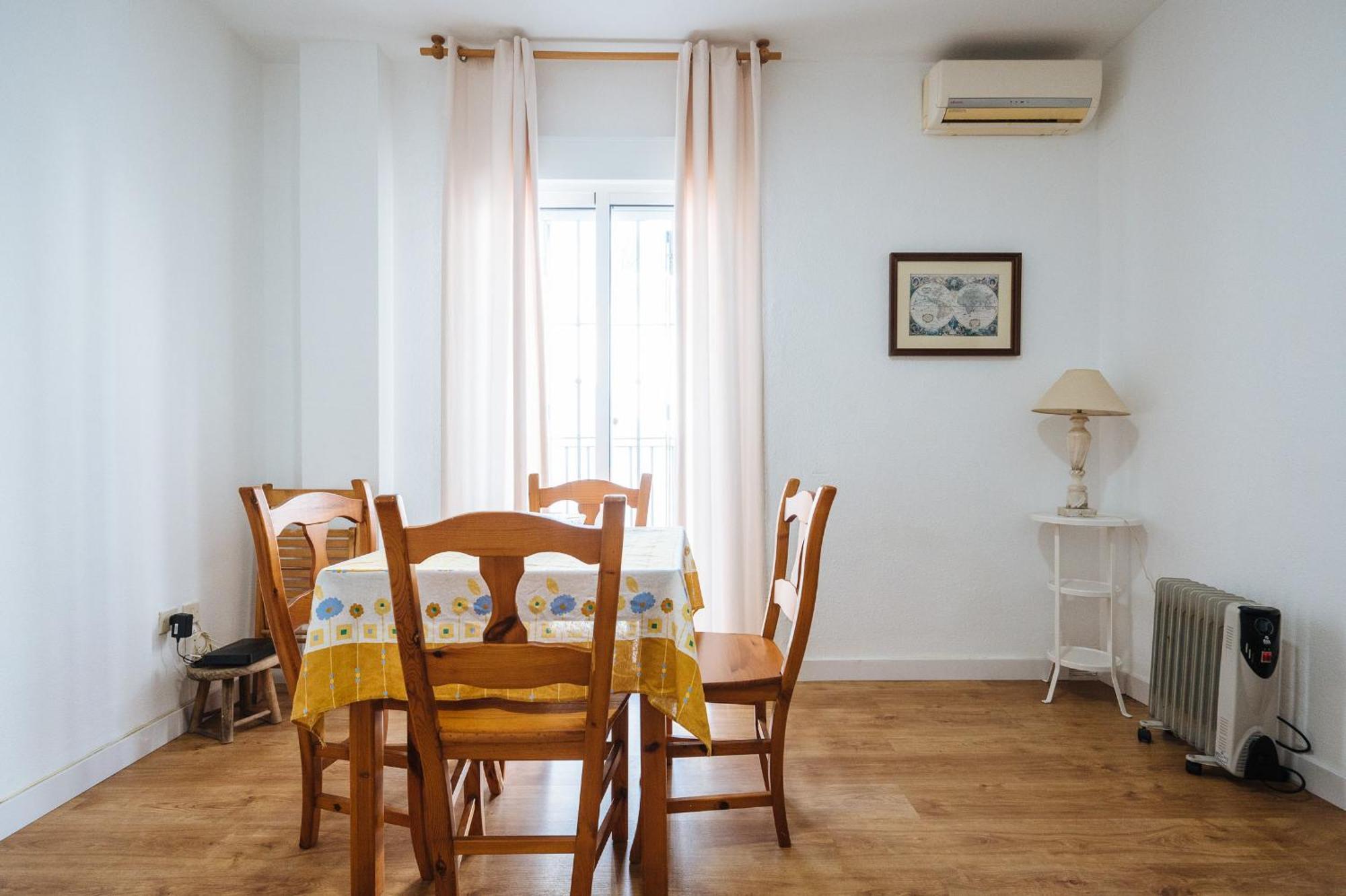 Pilsev Center Apartment Sevilla Eksteriør bilde